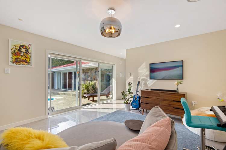 9 Puketaha Road Swanson_28