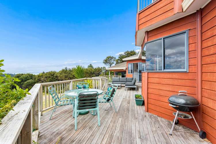 31 Rauhuia Crescent Parau_18
