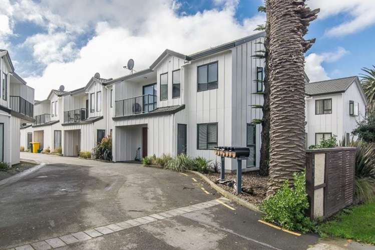 4/51 MacLean Street Paraparaumu Beach_1