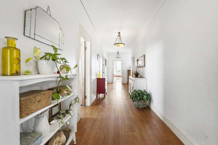 1274 East Coast Road Redvale_11