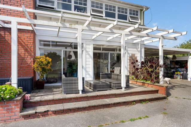 6 Atmore Avenue Otaki_1