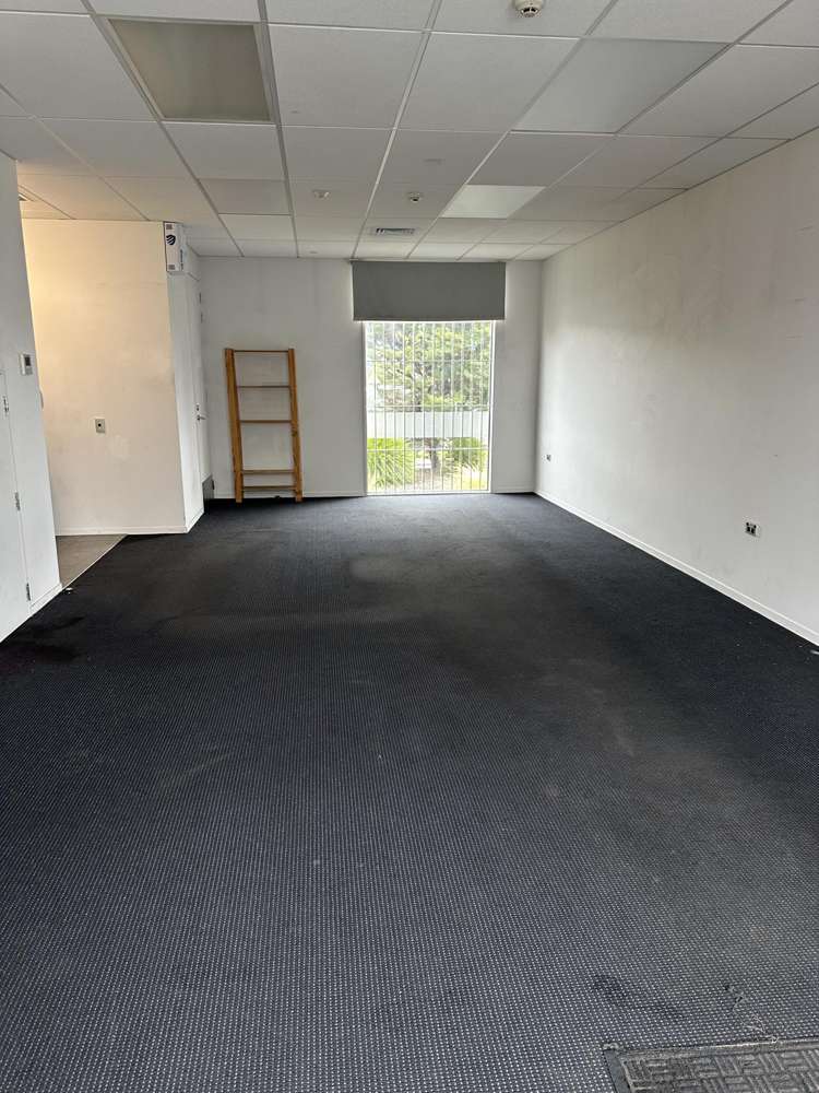 2/1 Stark Drive Wigram_2