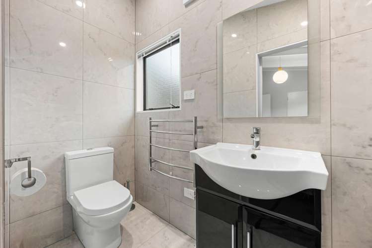 5 Kearney Place Massey_17