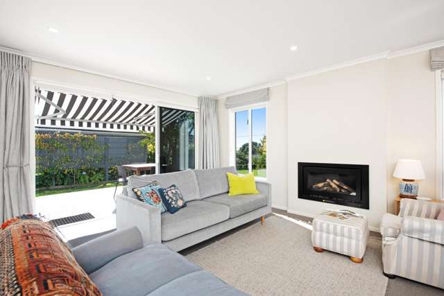 8 Kaka Street Waikanae_1