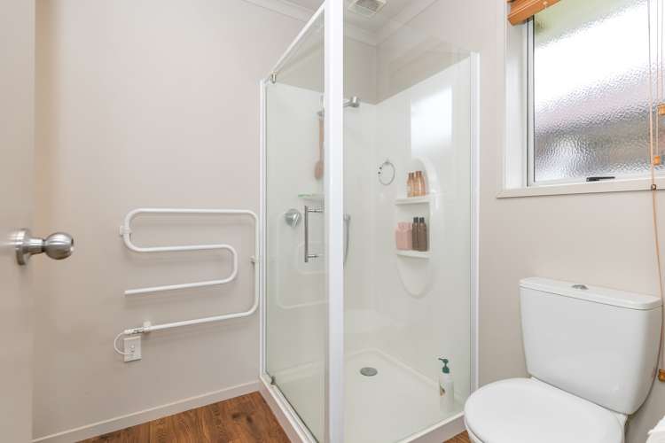 49 Parkside Drive Huntington_13