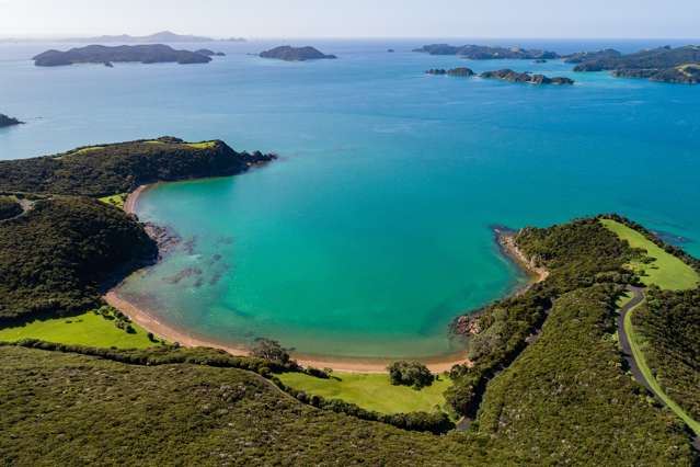 Omarino, Manawaora Road Russell_2