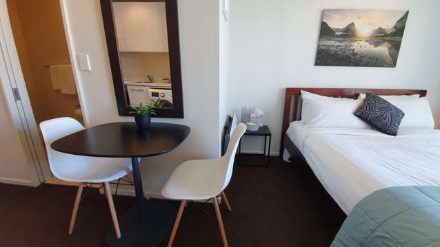 822/10 Waterloo Quadrant Auckland Central_4