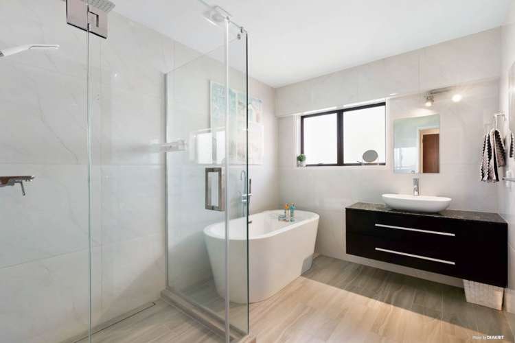 33 Derrimore Heights Clover Park_10