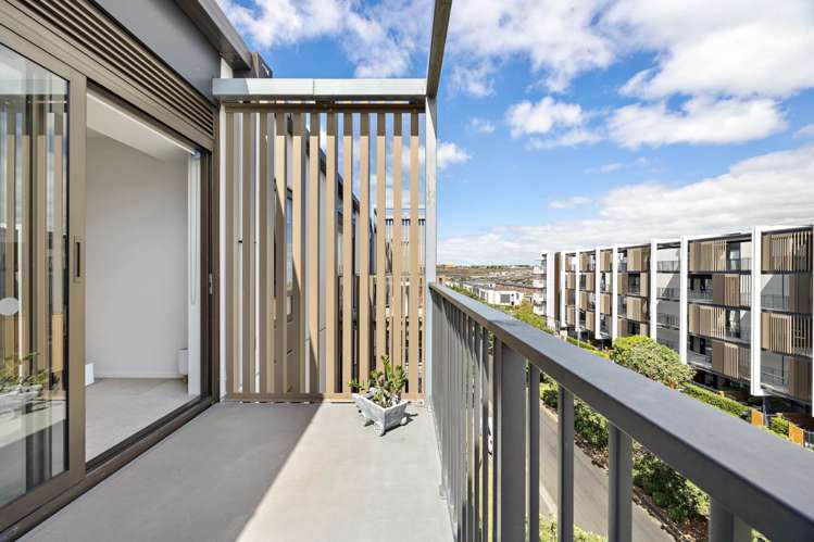 412/4 Bluegrey Avenue_0