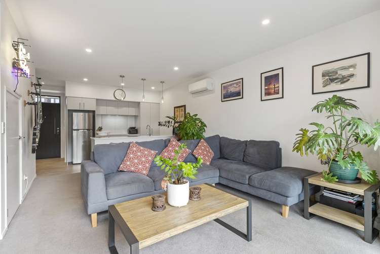 15 Gateway Avenue Beachlands_13