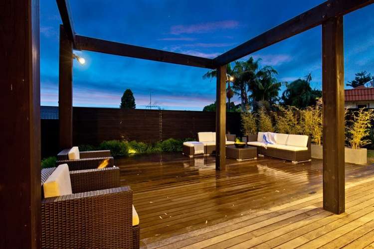 357 Royal Road Massey_40