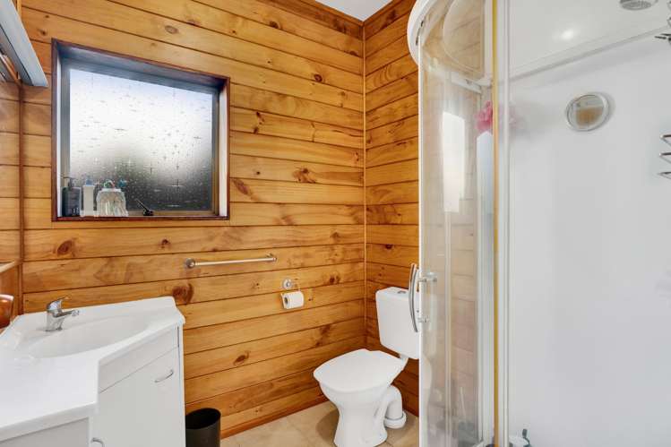 28 Pararewa Drive Whalers Gate_23