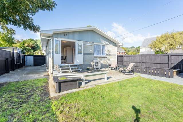 16b Cruickshank Road Clouston Park_1