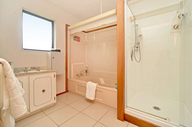 72 Yates Road Pukekohe_7