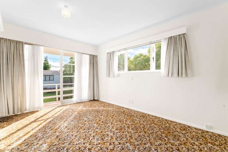 109 Te Atatu Road Te Atatu South_11