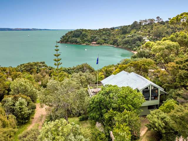 Private, Peaceful, Unmistakably Waiheke