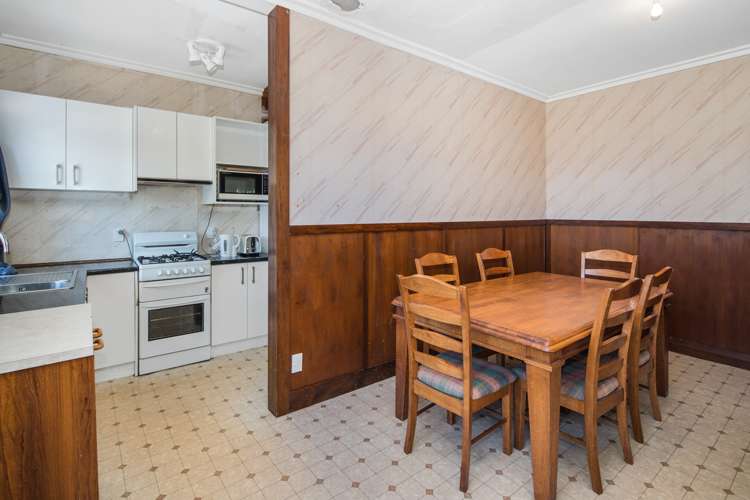 153 Onepu Road Lyall Bay_5