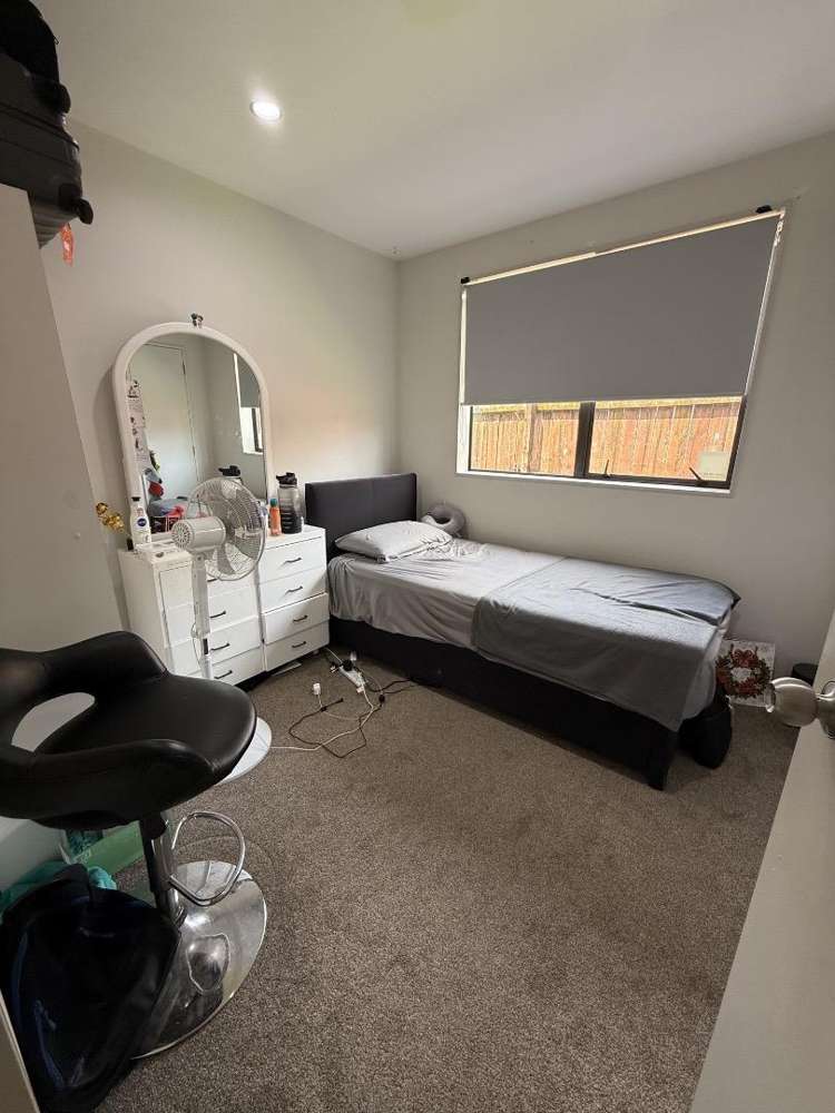 61 Woodbank Drive Glen Eden_8