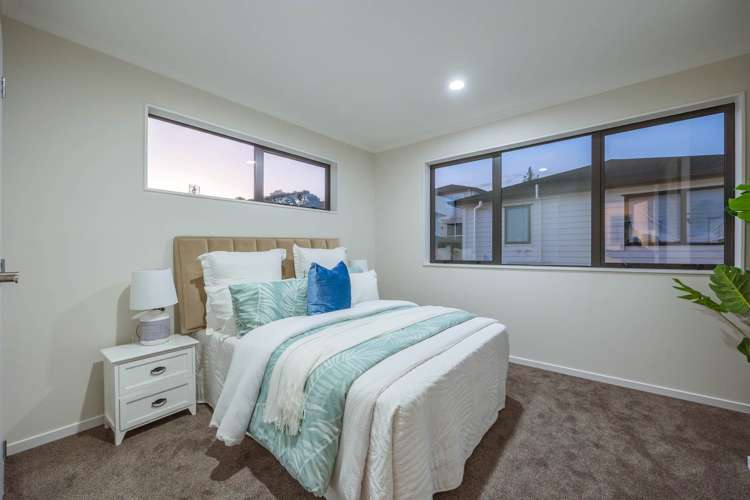 12c Borrowdace Avenue Botany Downs_12