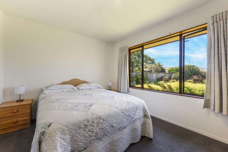 3 Maple Crescent Richmond_12