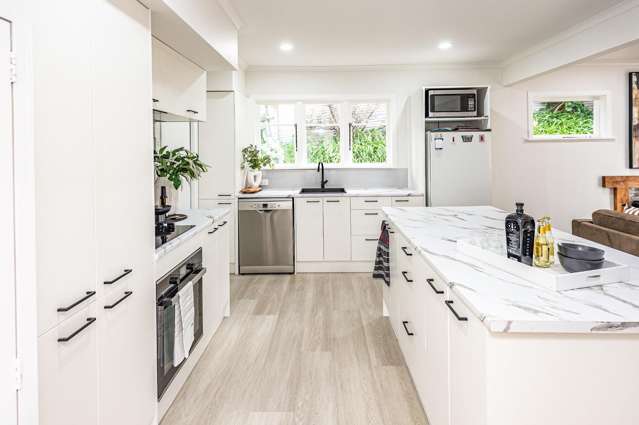 101 Devon Road 1227_1