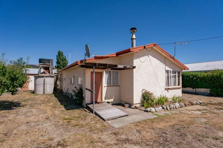 18 Arklow Street Albert Town_13