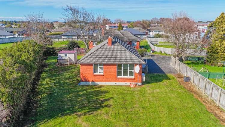 65 Lithgow Street Glengarry_29