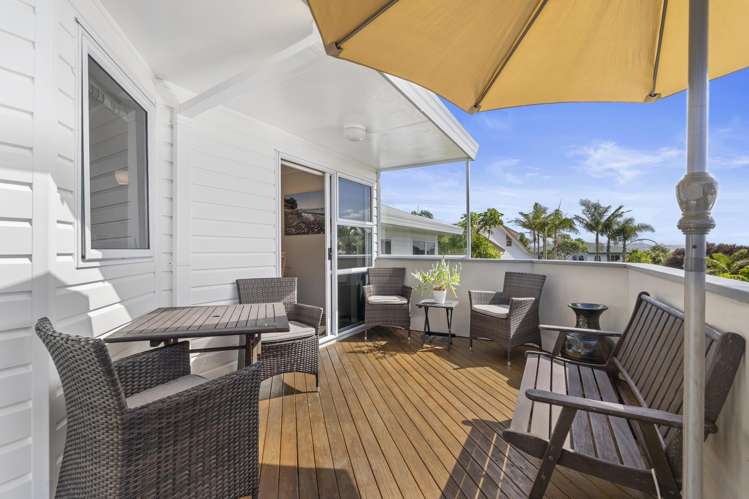 11 Vista Motu Red Beach_12