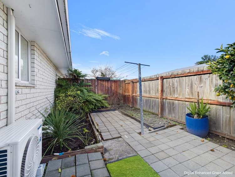1/5a Purakanui Place Northwood_19