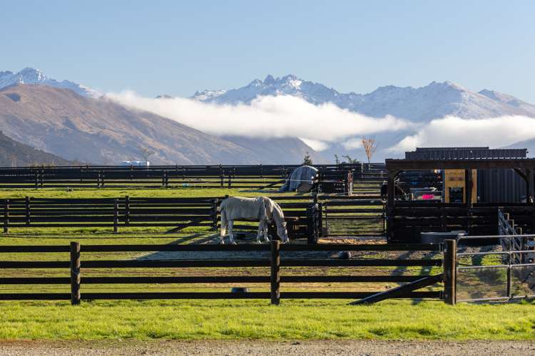 474 Wanaka-Luggate Highway Wanaka_11