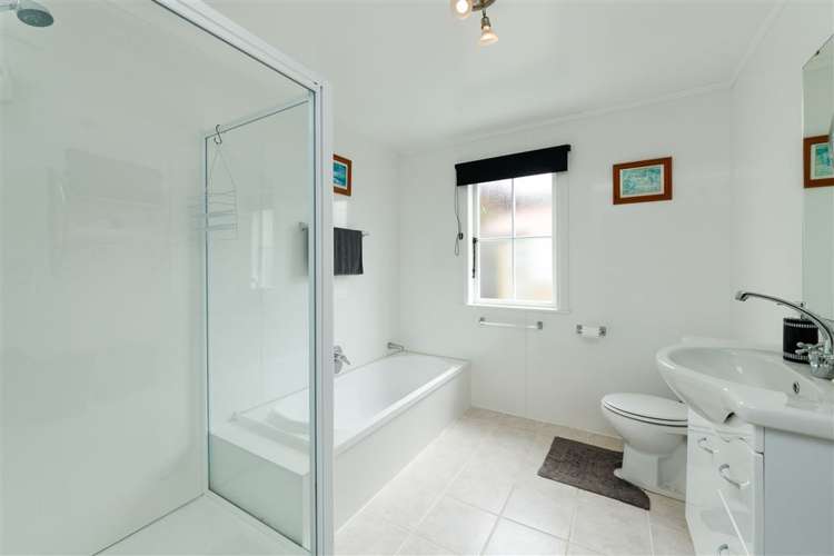 10 Feltham Street Hunterville_8