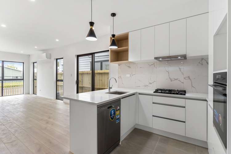 26C Universal Drive Henderson_5