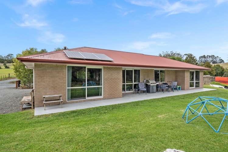 6 Tavinor Road Otaika Valley_7
