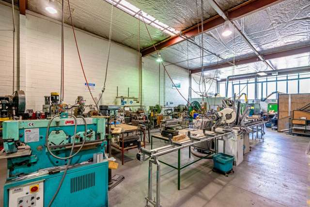 Units 3 & 4, 95 Ellice Road Wairau Valley_3