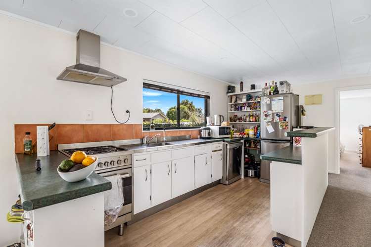 64A Robinson Road Whitianga_8