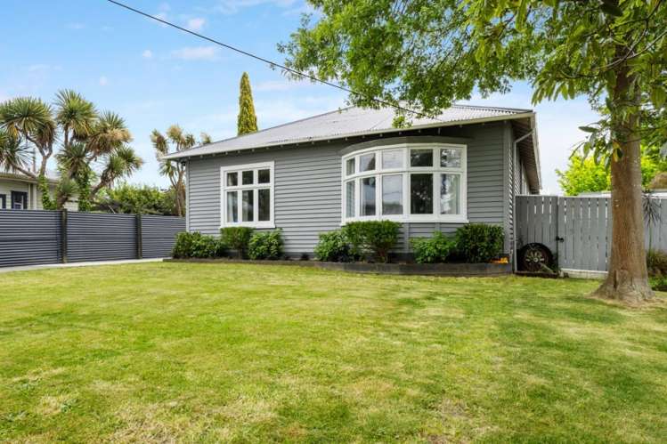 37 Birchfield Avenue Dallington_18