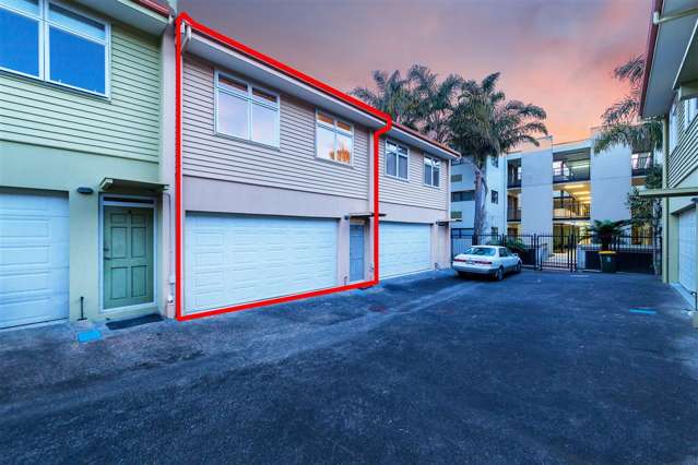 2/126 Stancombe Road Flat Bush_1