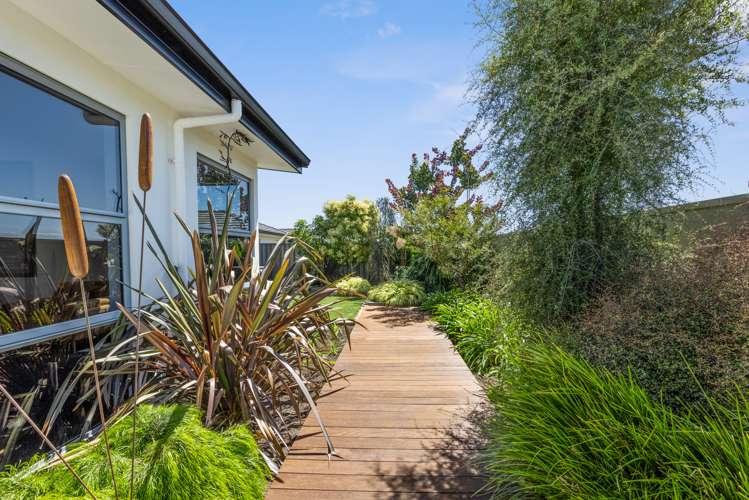 16 Pelorus Avenue Poraiti_14