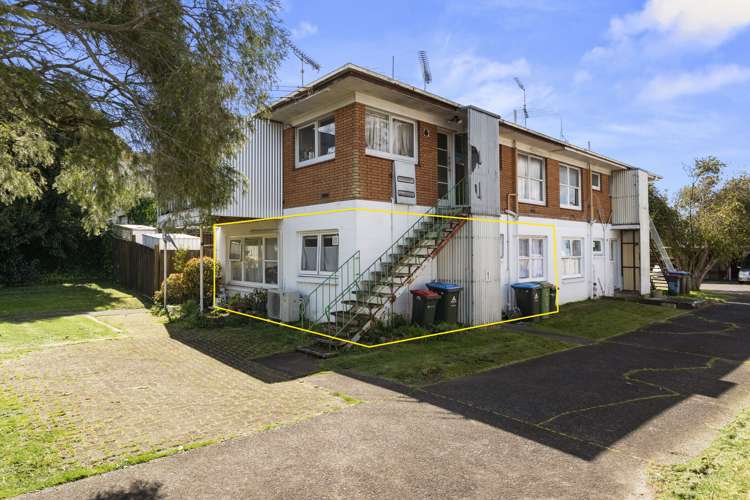 1/106 Barrack Road Mount Wellington_0