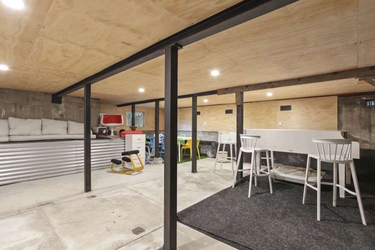 43 Atkinson Road Titirangi_20