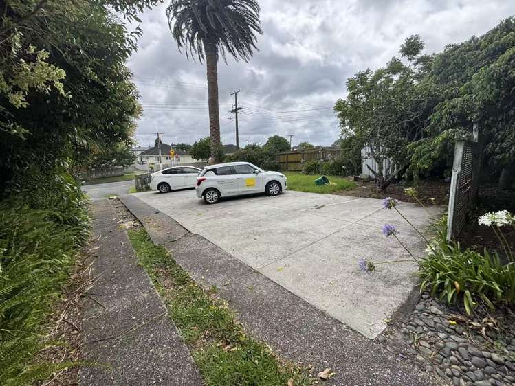 6 Kotuku Street Te Atatu Peninsula_14