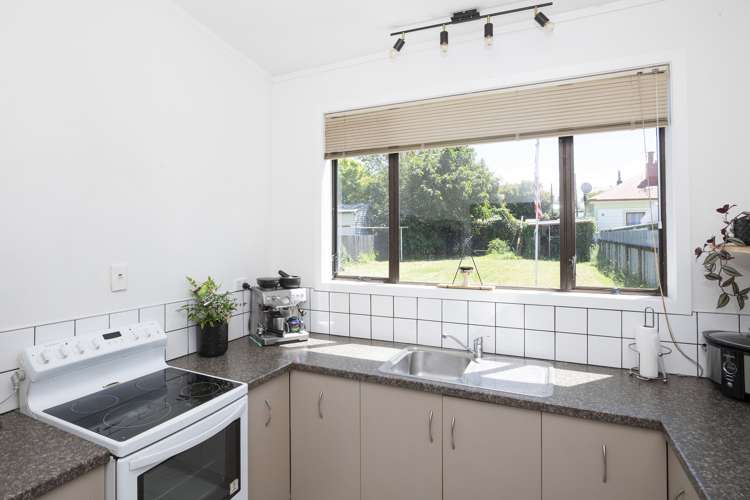 21 Disraeli Street Gisborne_1