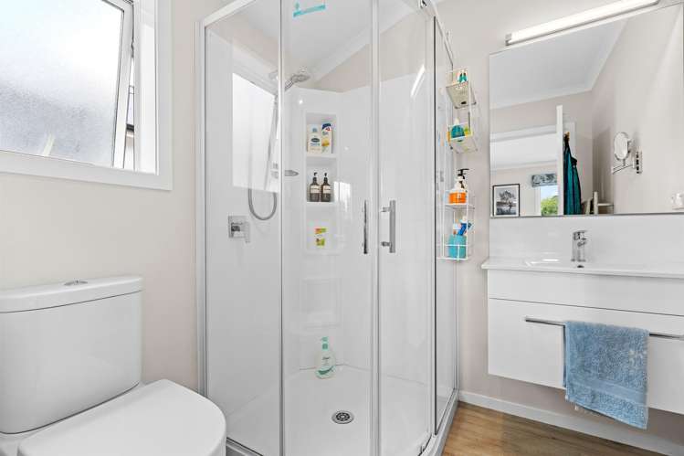 10 Craigmillar Street Solway_17