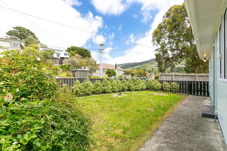 9 Kowhai Street Tawa_13