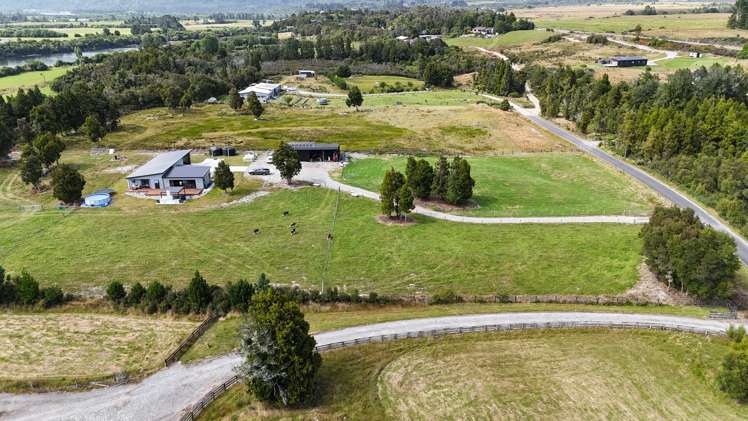 29 Rimu Terrace Westport_25