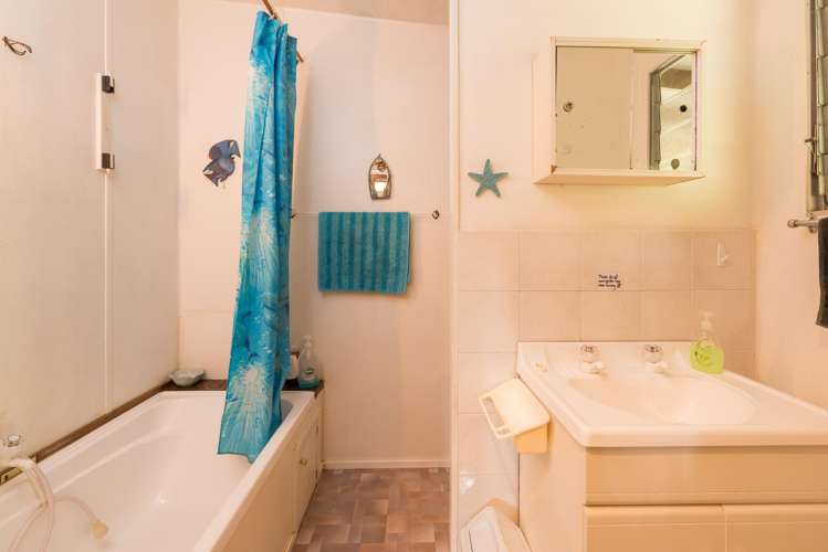 683 Queen Charlotte Drive Havelock_15