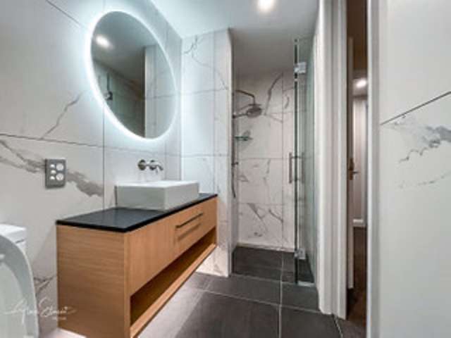 Unit 606/327 Frankton Road Town Centre_4