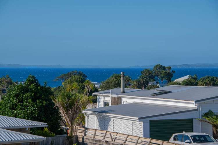 35 Surf Road Stanmore Bay_29