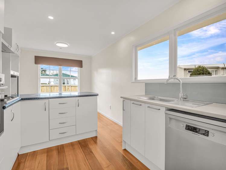28 Carrington Crescent Tokoroa_5