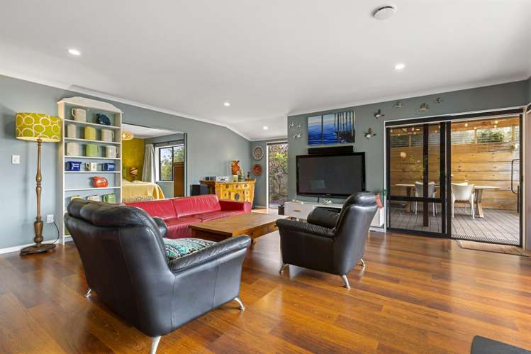 21 Opotoru Road Raglan_14